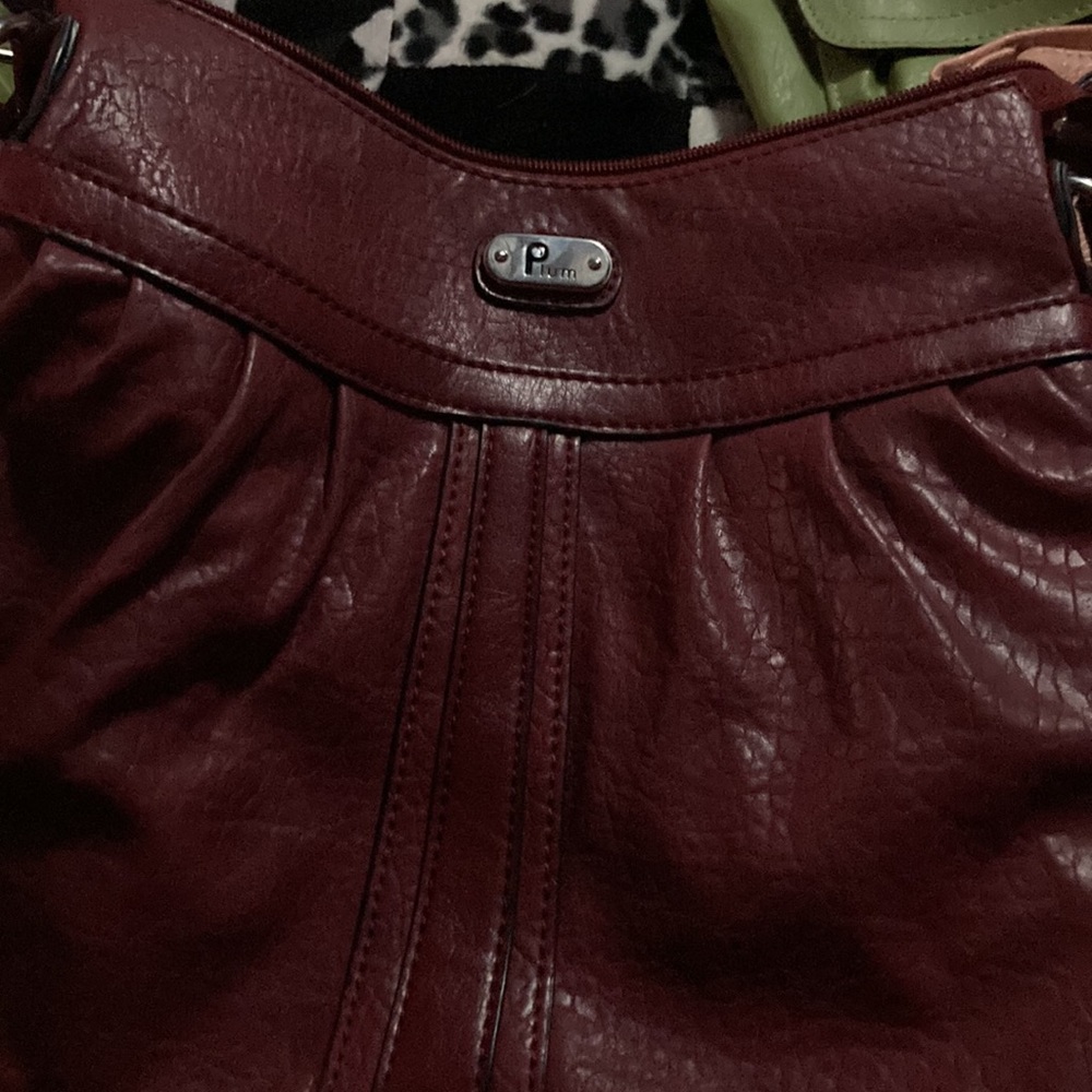 Purses - Picture 9 of 10